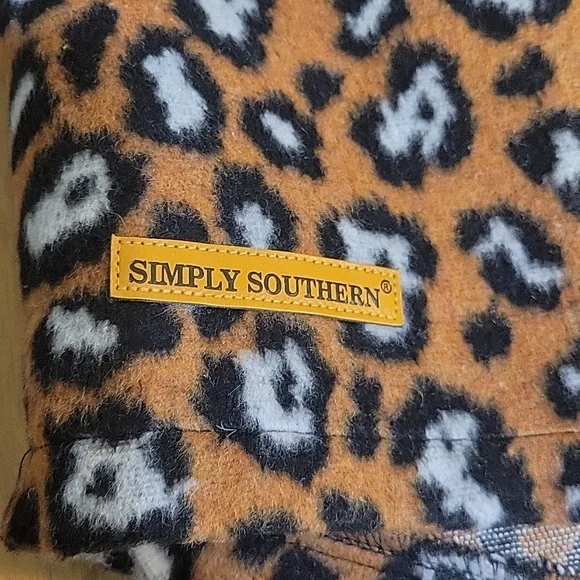 NWT Simply Southern 2xl leopard print shacket - Picture 3 of 9